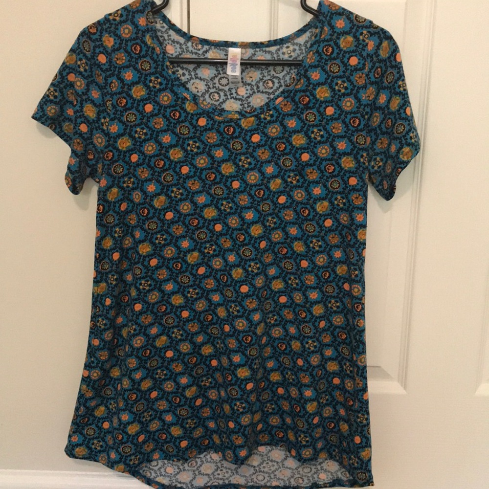 • LulaRoe top• super soft• smoke free home